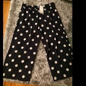 Zara polka dot wide leg crop pants women’s xl runs big never worn new
